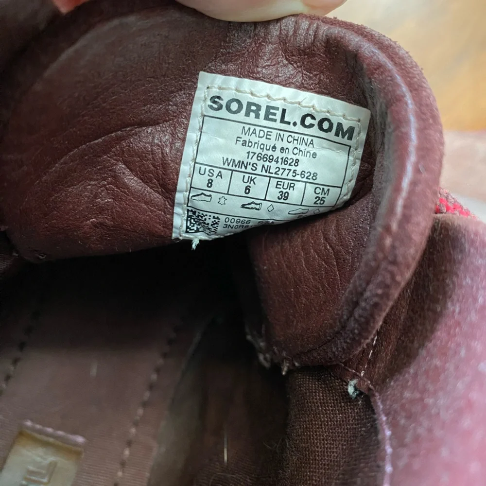 SOREL Womens Size 8 Sneakchic‎ Alpine Boots Redwood Suede NL2775-628